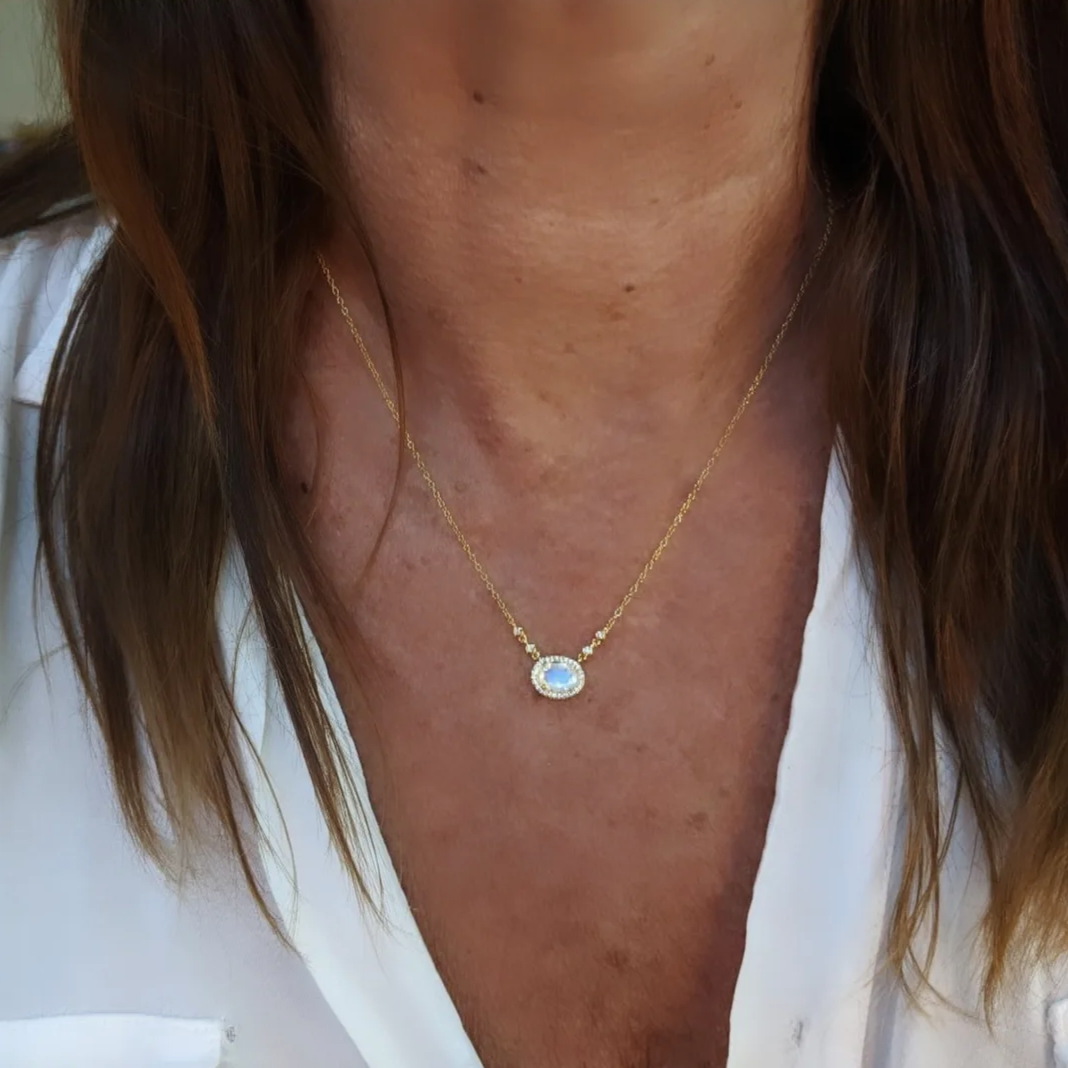 rainbow moonstone aura gemstone necklace gold