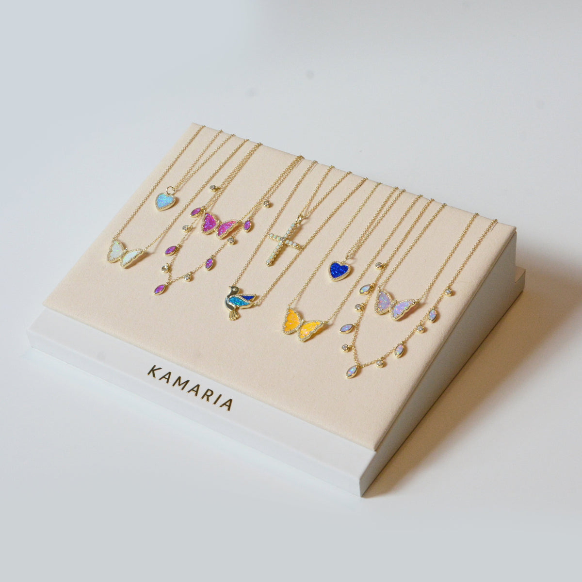 KAMARIA jewelry display ramp small