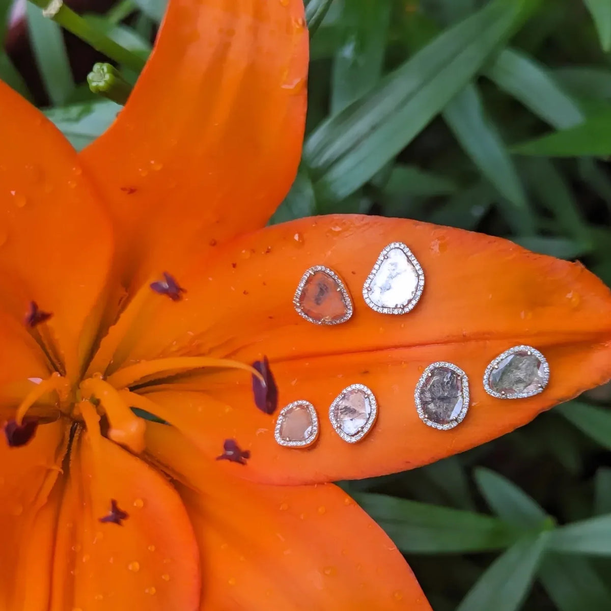 Diamond Slice Stud Earrings in 14k Gold
