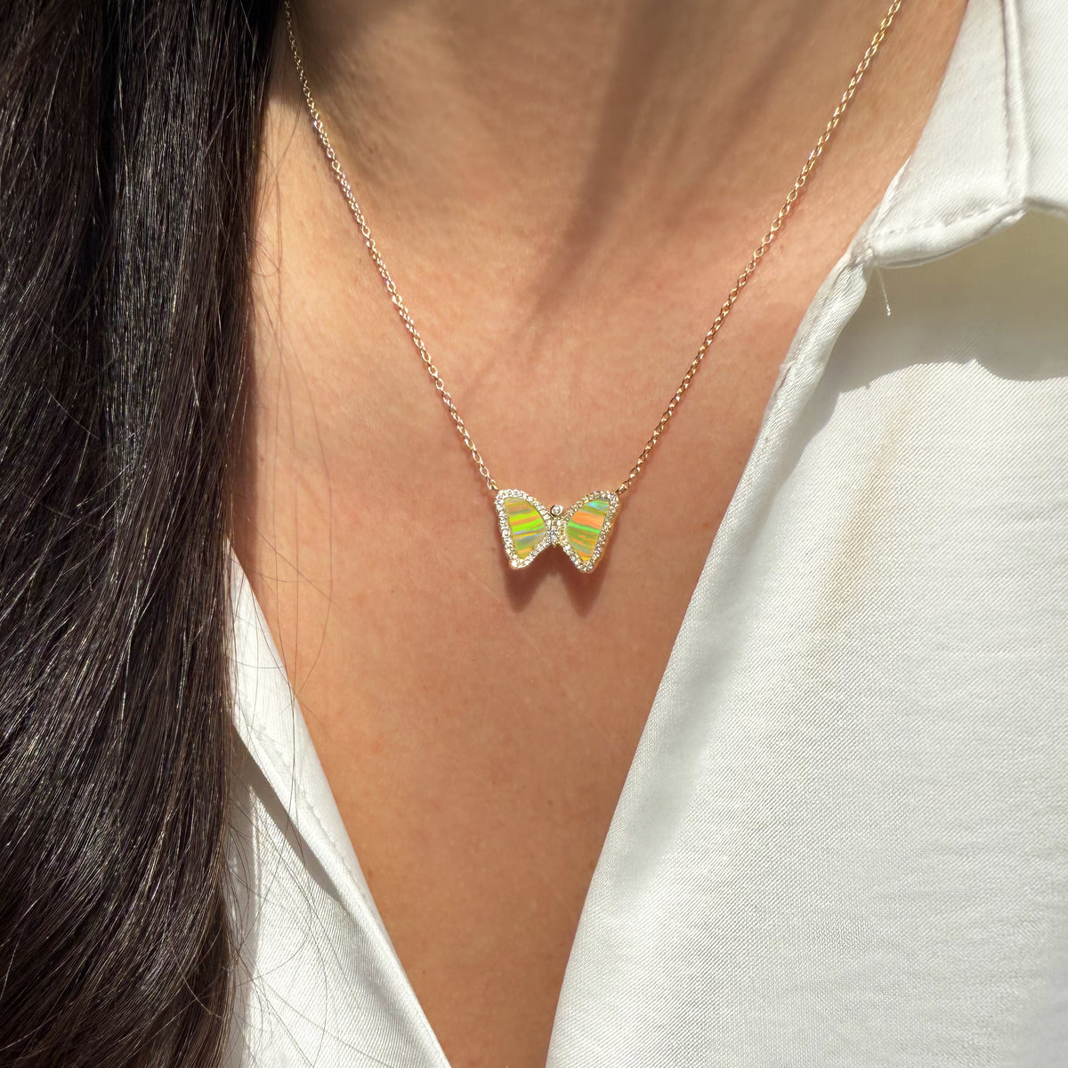 Mini butterfly necklace with opal in yellow opal gold