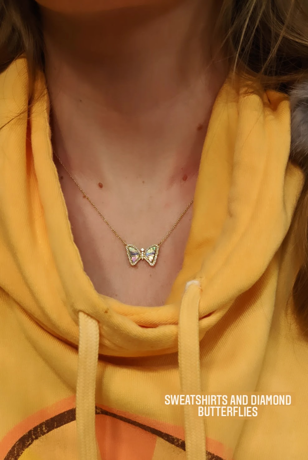 Mini Butterfly Necklace With Diamonds - Midnight Pearl