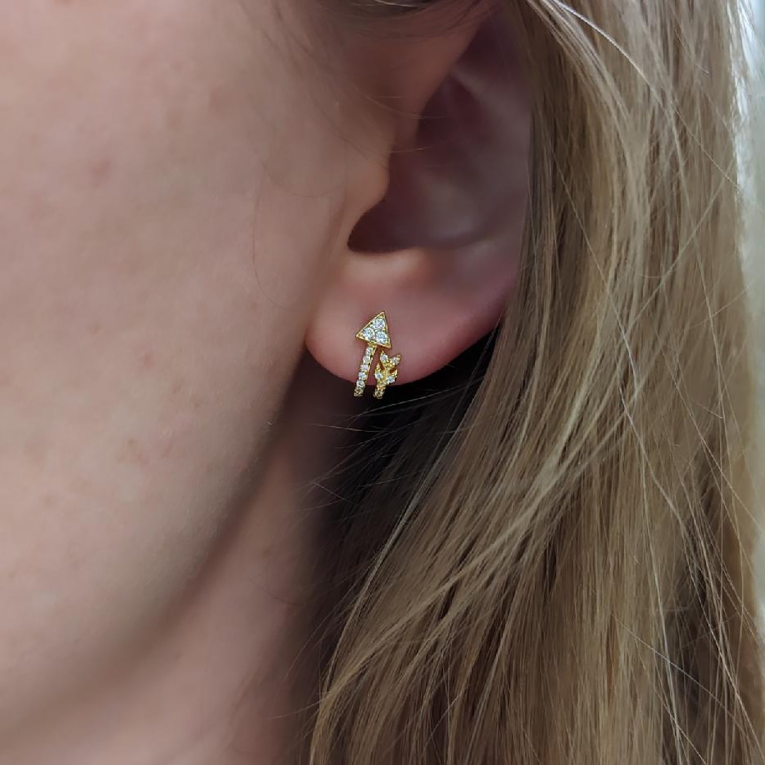 Pair Ear Cartilage Stud Arrow Earrings Cool trend Jewelry man woman  accessories | eBay