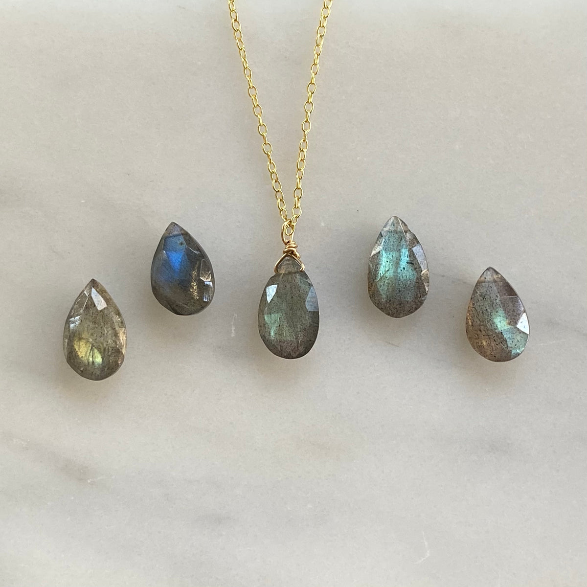 briolette gemstone on chain necklace labradorite
