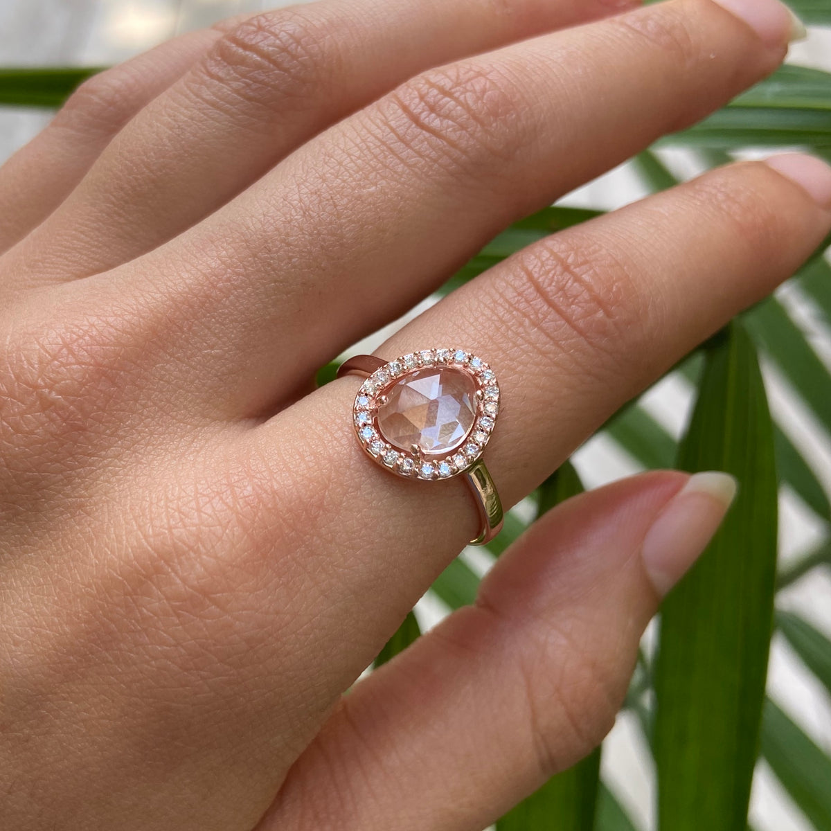 Deanna Halo Ring With Quartz in Rose Gold