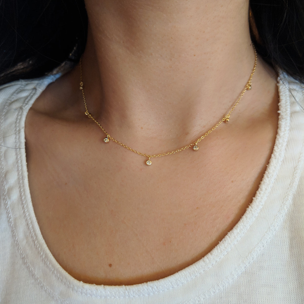 Dew drops crystal choker layering necklace in yellow gold