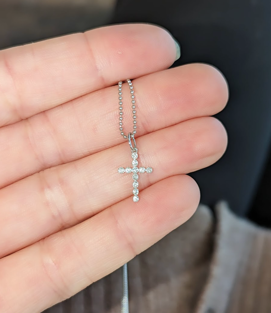 Thin diamond 2025 cross necklace